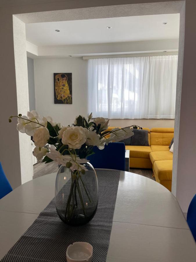 Silvija Apartments Baška Voda Buitenkant foto