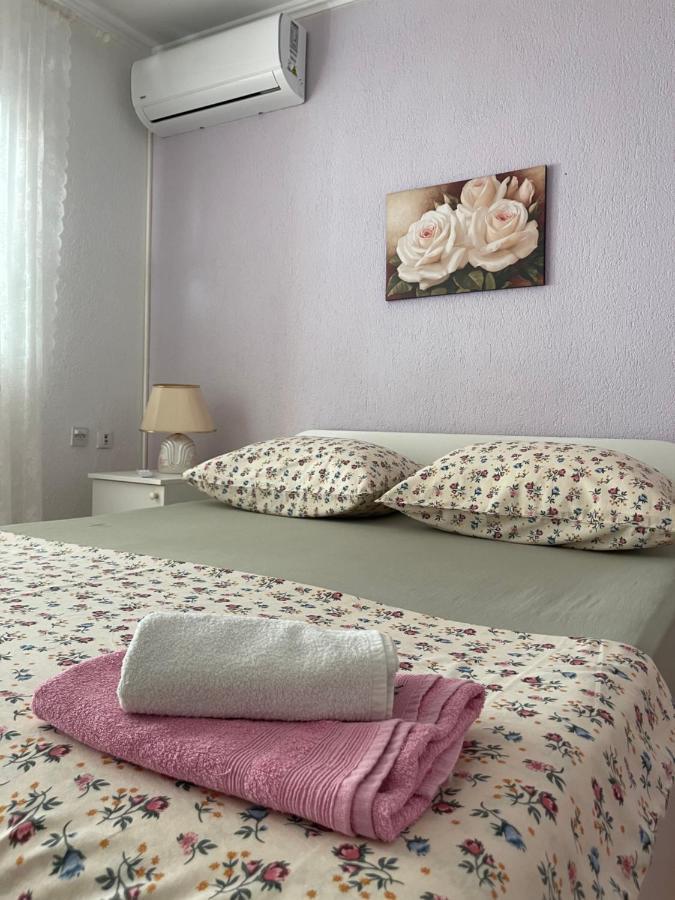 Silvija Apartments Baška Voda Buitenkant foto